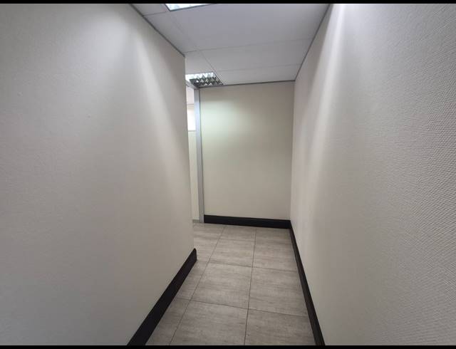 60M² OFFICE TO LET IN RIVONIA